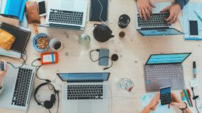 Po co firmy decydują się na przestrzenie coworkingowe zamiast tradycyjnych biur?